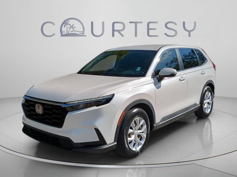 Used 2024 Honda CR-V LX image 1