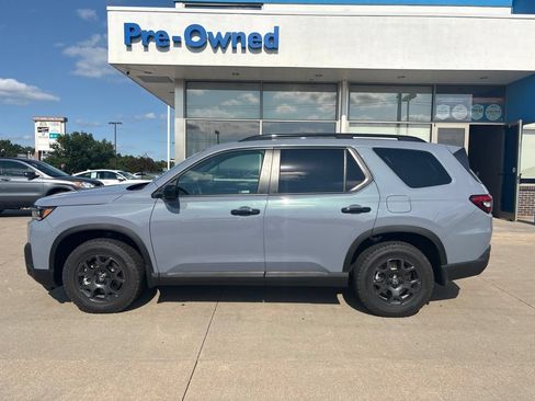 Certified 2026 Honda Pilot TrailSport image 8
