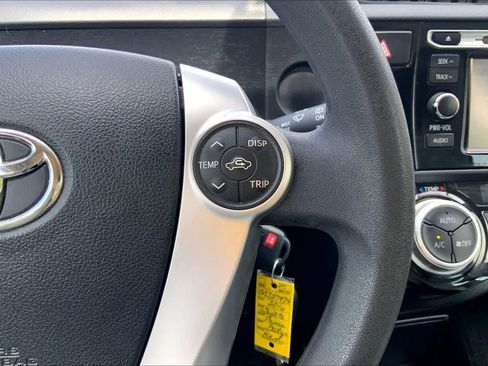 Used 2016 Toyota Prius C One FWD image 25