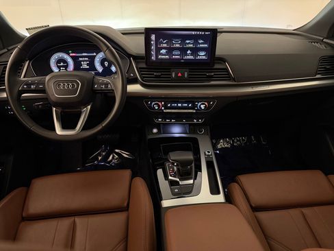 Used 2025 Audi Q5 2.0T Premium w/ Convenience Plus Package image 26