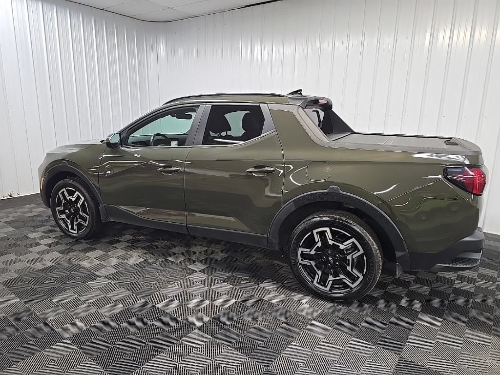 Used 2025 Hyundai Santa Cruz Limited AWD/4WD image 4
