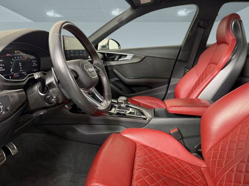 Used 2021 Audi S4 Premium Plus w/ Premium Plus Package image 5