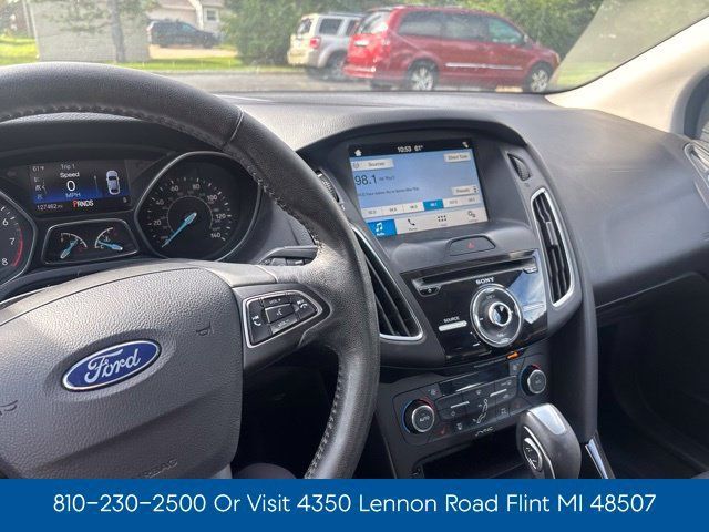 Used 2017 Ford Focus Titanium FWD image 18