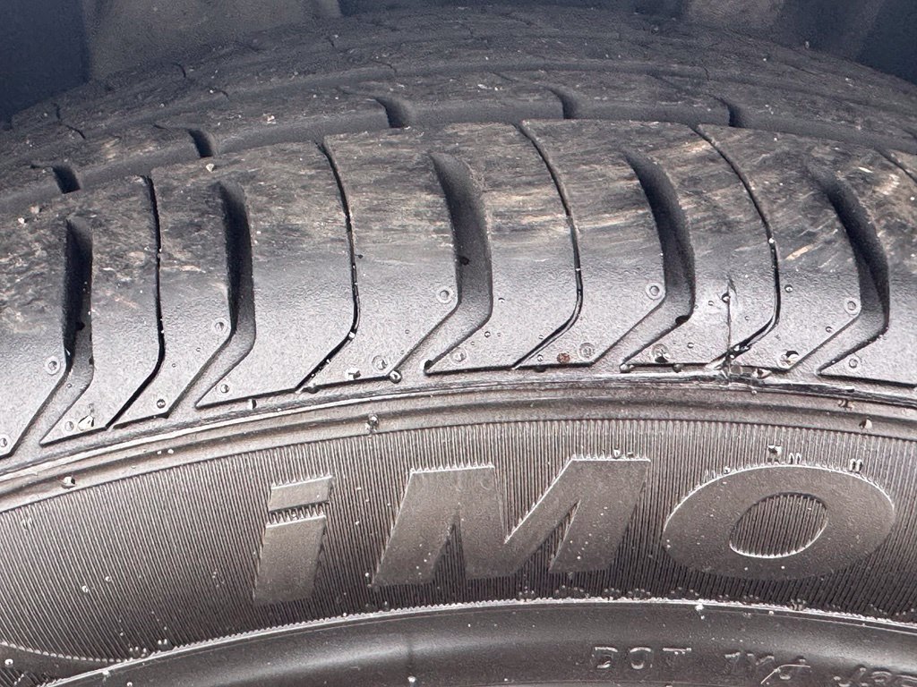 Used 2003 Ford Thunderbird RWD image 25