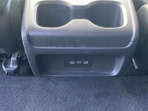 Used 2025 Honda Odyssey Elite image 12