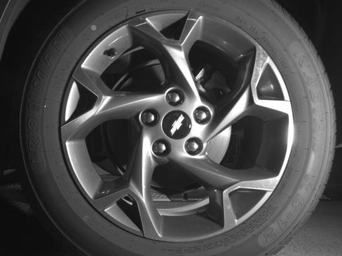 Used 2025 Chevrolet Trax LT FWD image 14