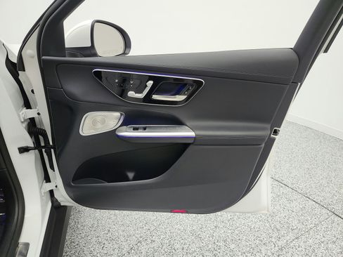 Certified 2026 Mercedes-Benz GLC 300 4MATIC image 21