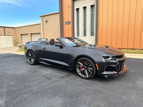 Used 2024 Chevrolet Camaro ZL1 RWD image 1