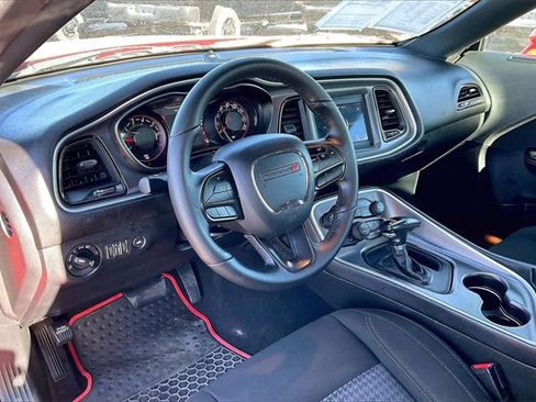 Used 2020 Dodge Challenger SXT w/ Blacktop Package image 13