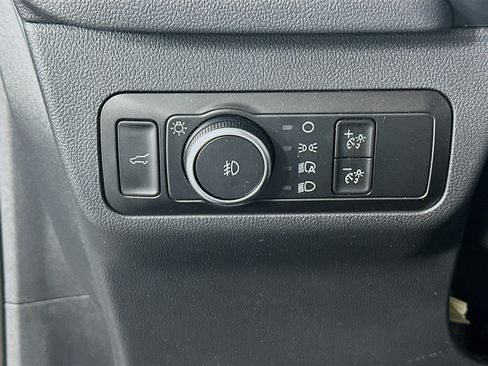 Used 2025 Ford Escape Platinum AWD/4WD image 17