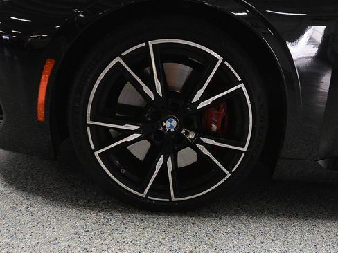 Used 2024 BMW M240i Coupe RWD image 5