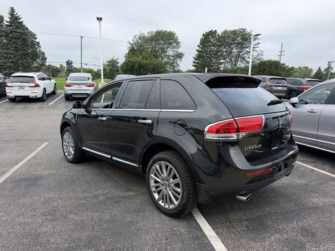 Used 2015 Lincoln MKX AWD w/ Equipment Group 102A image 5