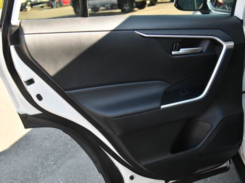 Used 2024 Toyota RAV4 XLE image 35