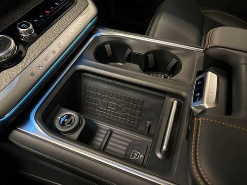 New 2025 Ford Expedition Tremor image 35