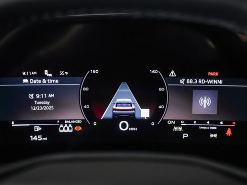 New 2025 Audi SQ5 Prestige image 16