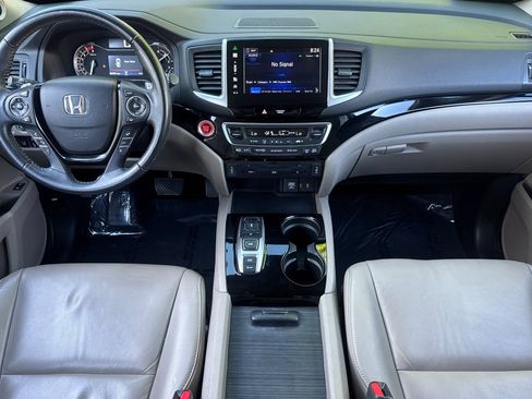 Used 2016 Honda Pilot Touring image 16