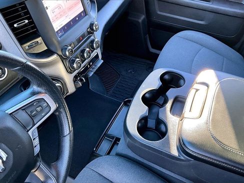 Used 2024 RAM 2500 Tradesman w/ Chrome Appearance Group image 15