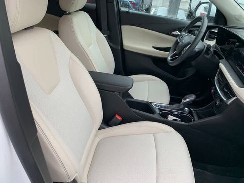 Used 2024 Buick Encore GX Preferred w/ Comfort Package AWD/4WD image 20