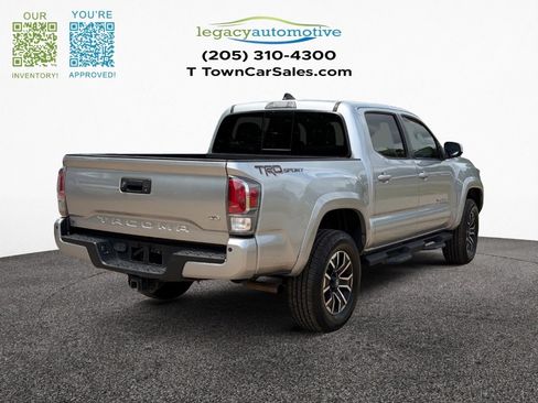Used 2022 Toyota Tacoma TRD Sport w/ Technology Package image 12