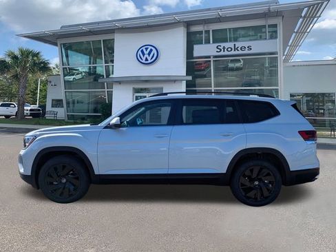 New 2026 Volkswagen Atlas SE image 7