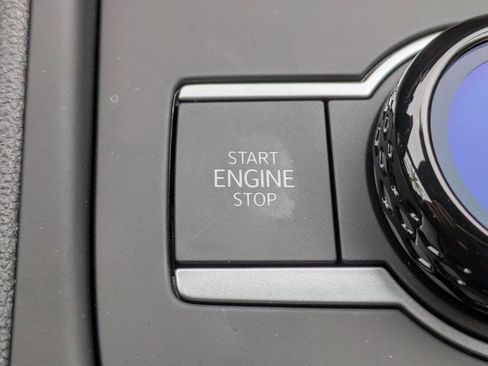 New 2026 Volkswagen Tiguan SE R-Line FWD image 41