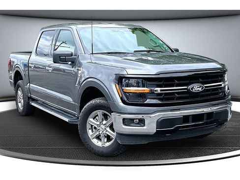 Used 2025 Ford F150 XLT w/ Equipment Group 301A Standard AWD/4WD image 15