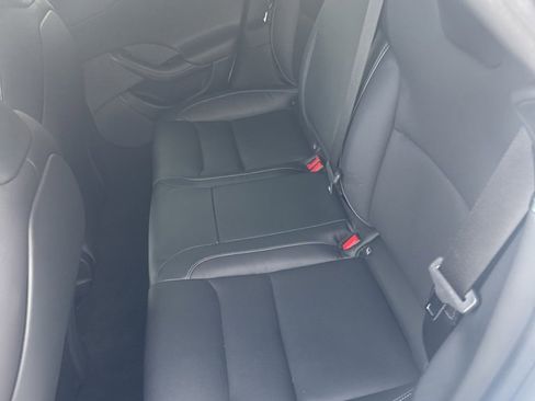 Used 2021 Tesla Model S Plaid image 15