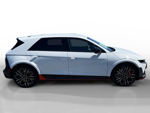 Used 2025 Hyundai Ioniq 5 N AWD/4WD image 6