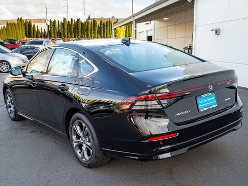 New 2026 Honda Accord EX-L image 8