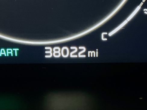 Used 2023 Kia Sorento SX image 18