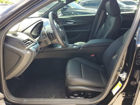 New 2025 Cadillac CT4 Premium Luxury image 8