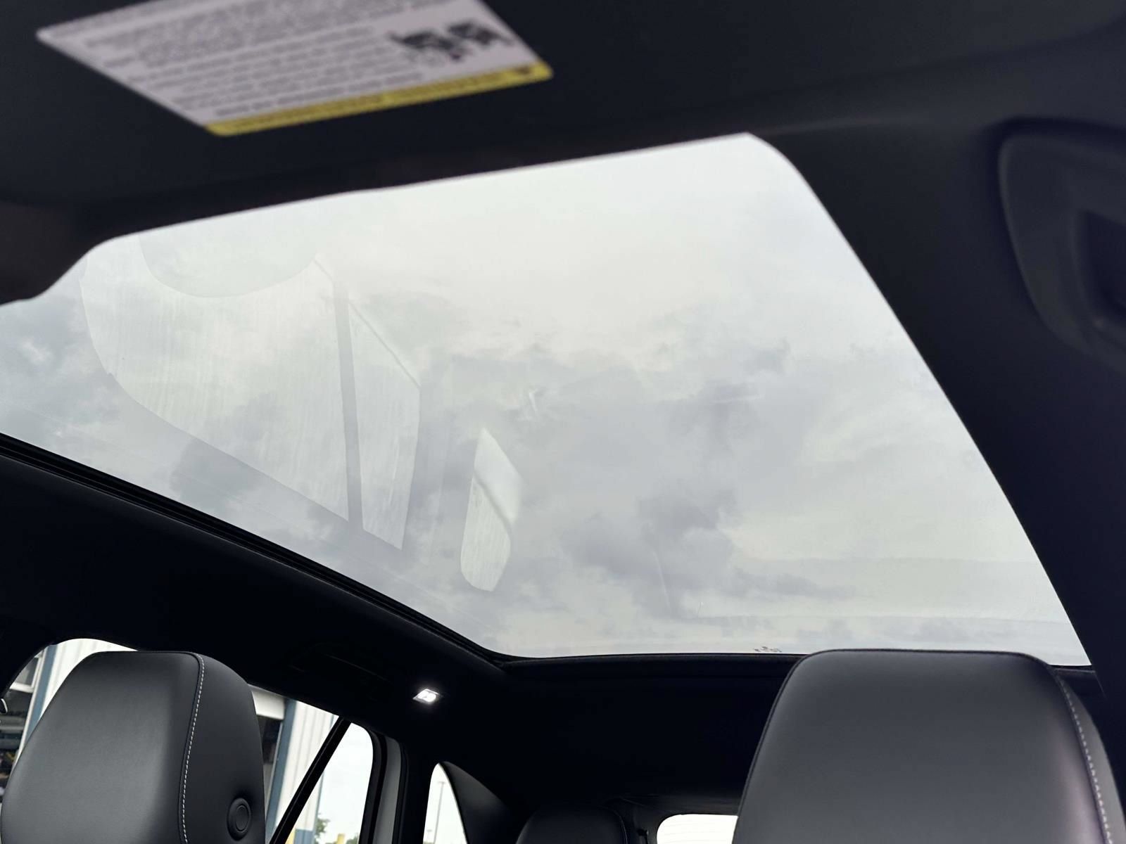 Certified 2024 Volkswagen ID.4 Pro S AWD/4WD image 19