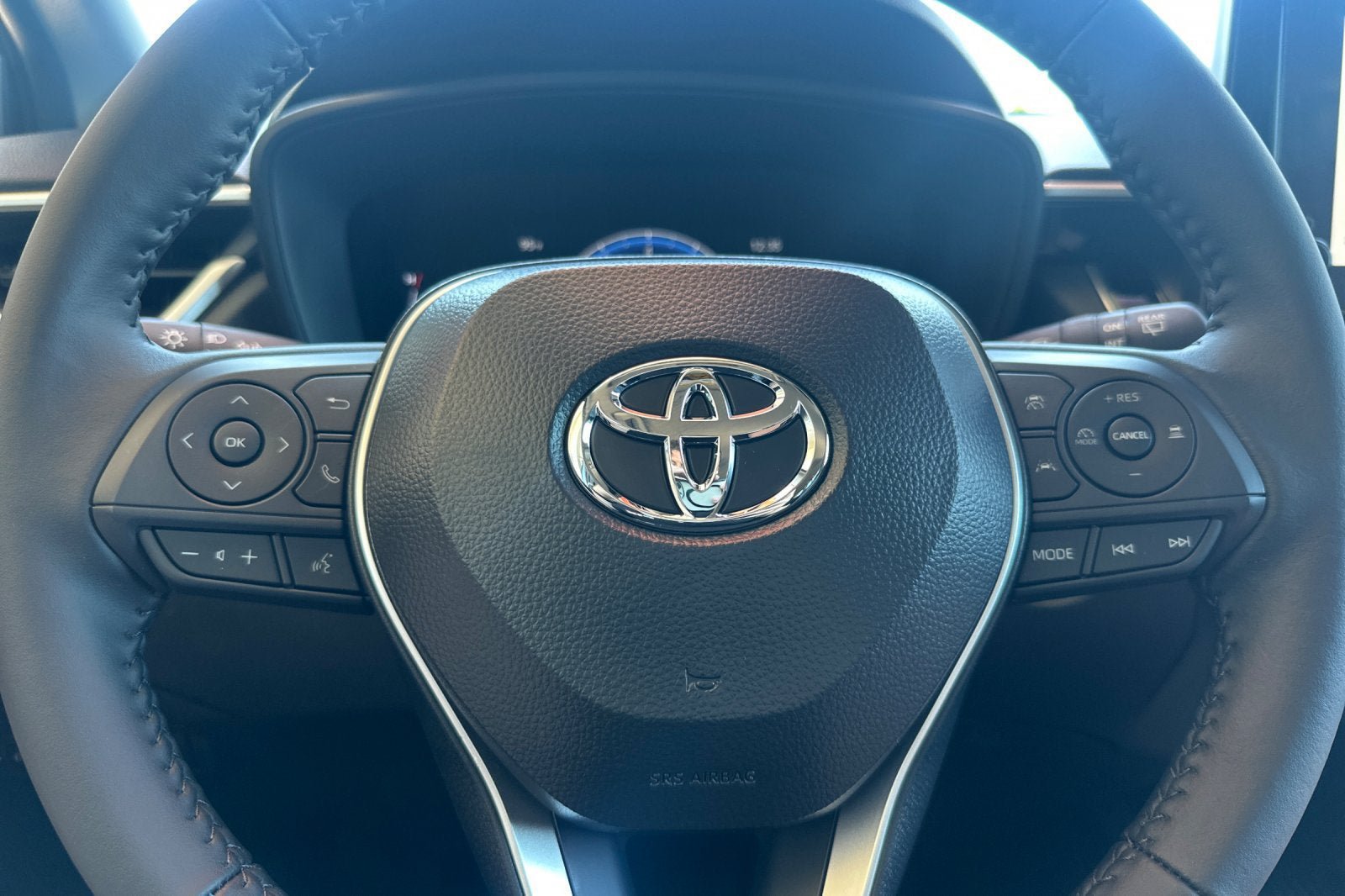 New 2026 Toyota Corolla Cross LE AWD/4WD image 24