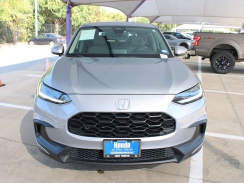 Used 2024 Honda HR-V LX image 9