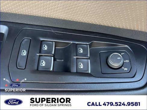 Used 2025 Volkswagen Atlas SEL AWD/4WD image 23