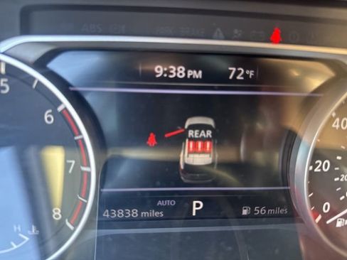 Used 2024 Nissan Rogue S image 12