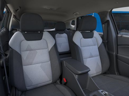 New 2026 Chevrolet Trax LS w/ LS Convenience Package FWD image 23