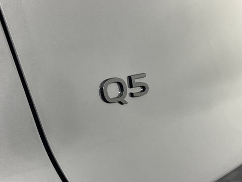 New 2025 Audi Q5 Premium Plus image 15