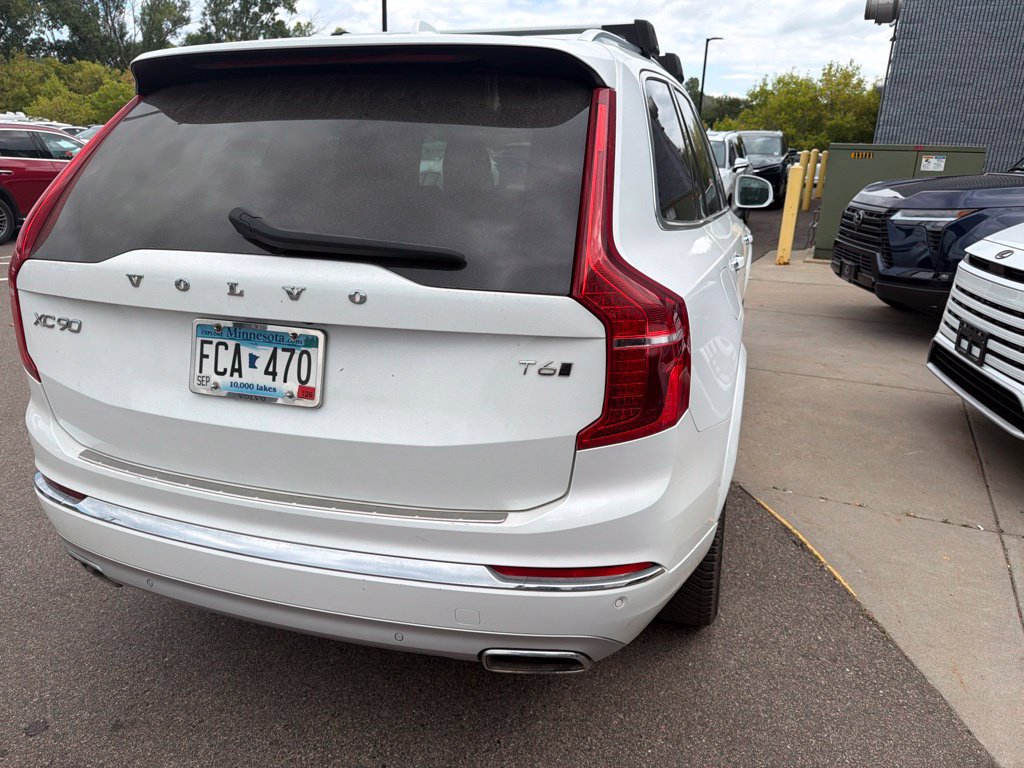Used 2021 Volvo XC90 T6 Inscription w/ Protection Package Premier AWD/4WD image 25