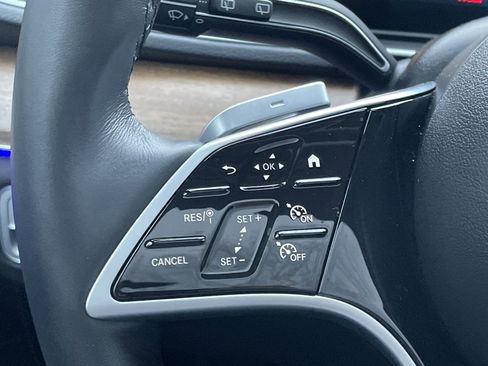 Certified 2025 Mercedes-Benz GLE 350 4MATIC image 26