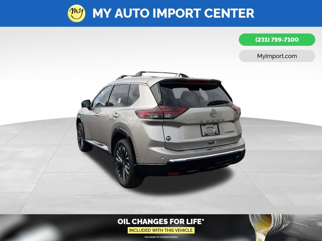 Used 2025 Nissan Rogue Platinum w/ Platinum Premium Package FWD image 5