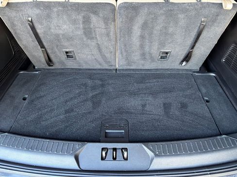 Used 2020 Ford Explorer XLT w/ Class III Trailer Tow Package image 25