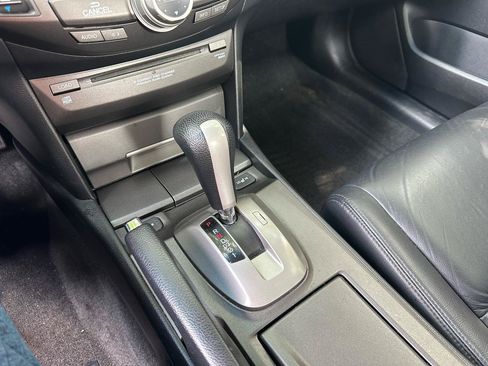 Used 2012 Honda Accord EX-L image 19