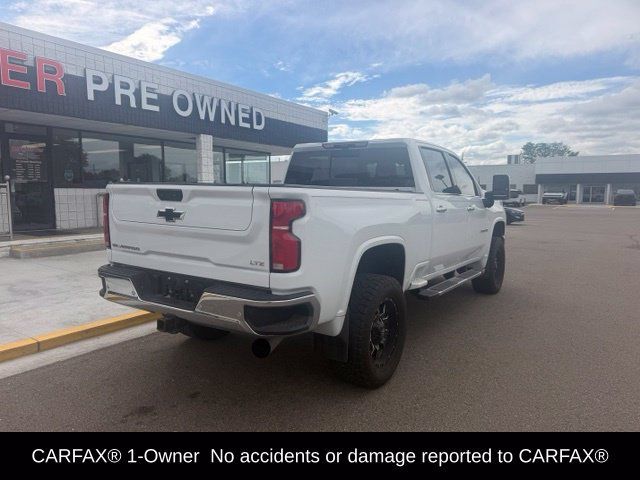 Used 2024 Chevrolet Silverado 2500 LTZ w/ LTZ Convenience Package AWD/4WD image 7