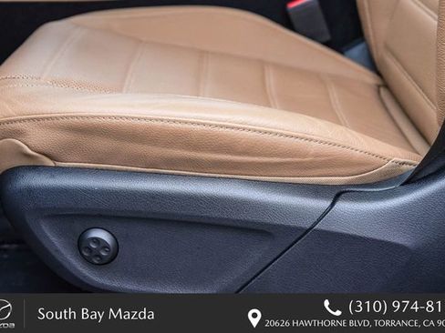 Used 2025 Mercedes-Benz GLE 450e 4MATIC image 22