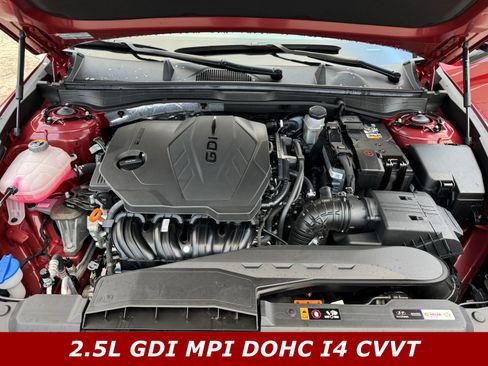 Used 2024 Hyundai Sonata SEL w/ Convenience Package image 12