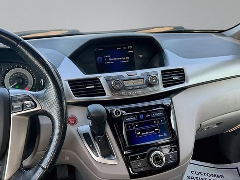 Used 2016 Honda Odyssey EX-L image 9