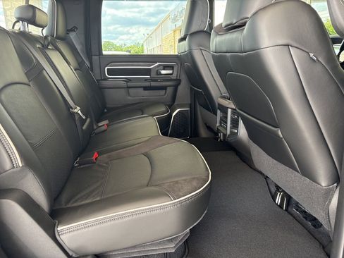 New 2026 RAM 2500 Laramie w/ Night Edition AWD/4WD image 17