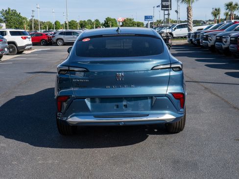 New 2026 Buick Envista Avenir FWD image 4