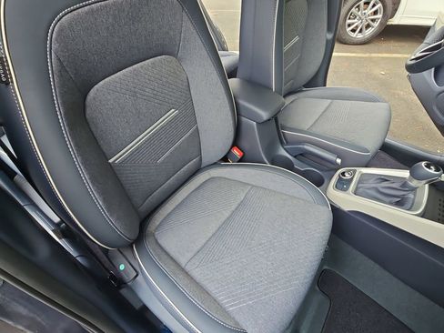 New 2026 Hyundai Venue SEL FWD image 10
